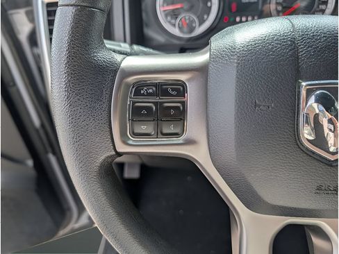 Used 2024 RAM 1500 Warlock AWD/4WD image 17