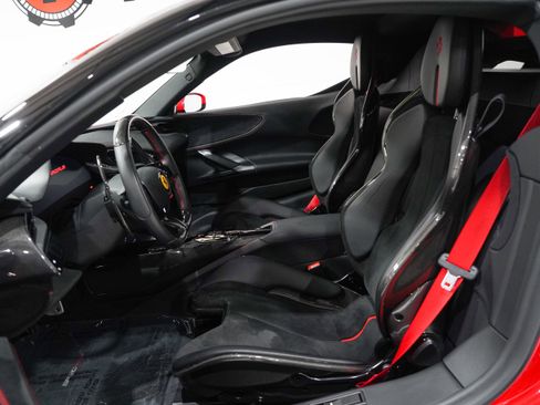 Used 2022 Ferrari SF90 Stradale AWD/4WD image 9