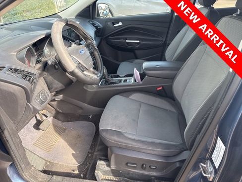 Used 2018 Ford Escape SE w/ SE Sync 3 Package image 11