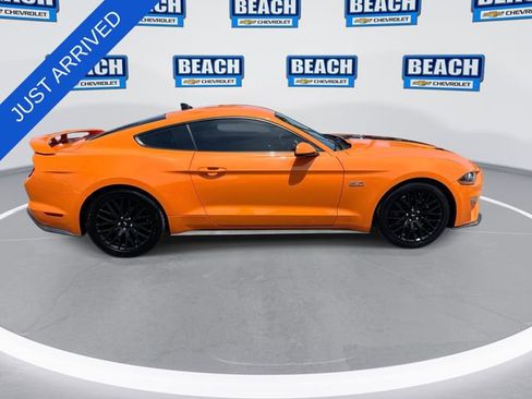 Used 2020 Ford Mustang GT Premium w/ GT Performance Package image 8