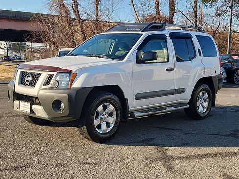 Used 2011 Nissan Xterra S w/ 4X4 Value Package image 3