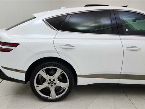 Used 2025 Genesis GV80 3.5T e-SC image 12