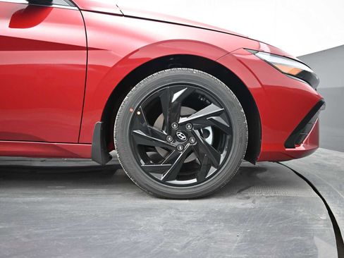 New 2026 Hyundai Elantra SEL Sport Premium image 10
