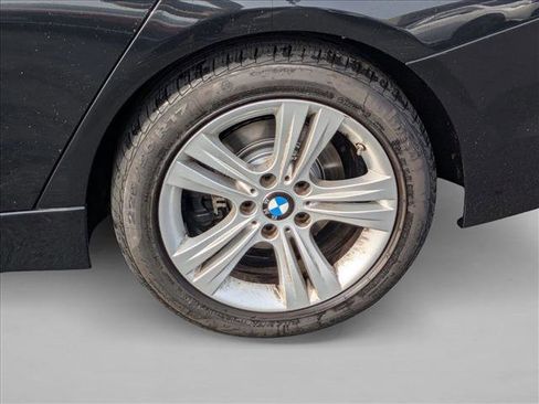 Used 2017 BMW 330e image 22
