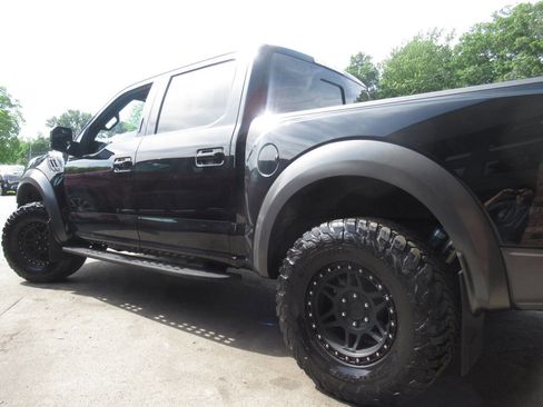 Used 2018 Ford F150 Raptor w/ Equipment Group 802A Luxury AWD/4WD image 17