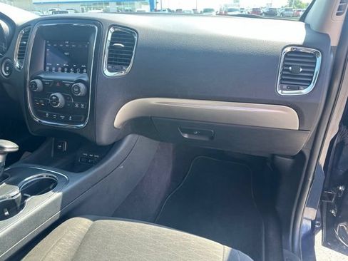Used 2018 Dodge Durango SXT w/ 3rd Row Seating Group RWD image 9