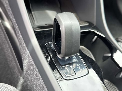 New 2025 Volvo EX40 Core w/ Climate Package image 20