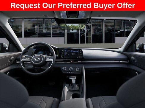 New 2026 Hyundai Elantra SE FWD image 15