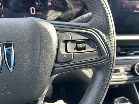 New 2026 Buick Envista Preferred FWD image 22