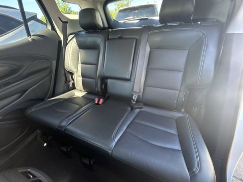 Certified 2024 GMC Terrain SLT AWD/4WD image 25