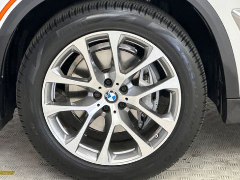 Used 2025 BMW X5 sDrive40i image 12