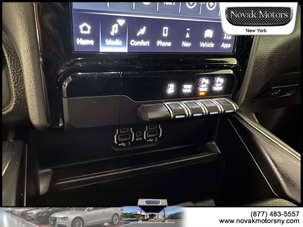 Used 2023 RAM 1500 Laramie AWD/4WD image 23