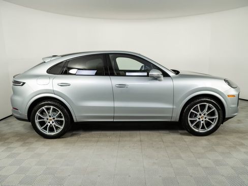 New 2026 Porsche Cayenne Coupe image 28