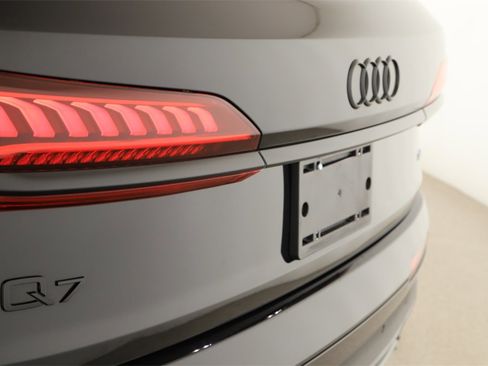 Used 2022 Audi Q7 3.0T Premium Plus image 31