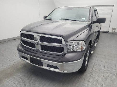Used 2019 RAM 1500 Classic SLT AWD/4WD image 15