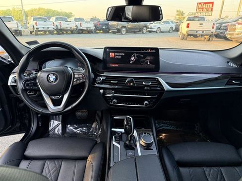 Used 2022 BMW 540i w/ Premium Package RWD image 24