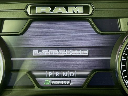 Certified 2022 RAM 1500 Laramie image 21