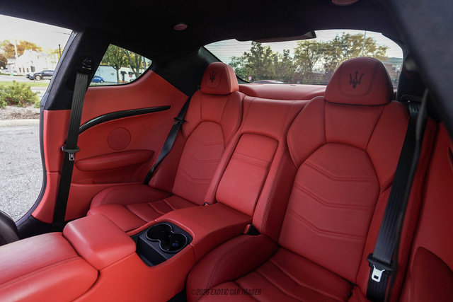 Used 2016 Maserati GranTurismo MC RWD image 46