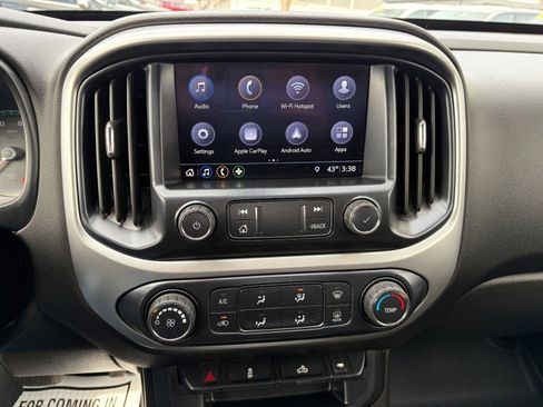 Used 2019 Chevrolet Colorado LT w/ LT Convenience Package image 12