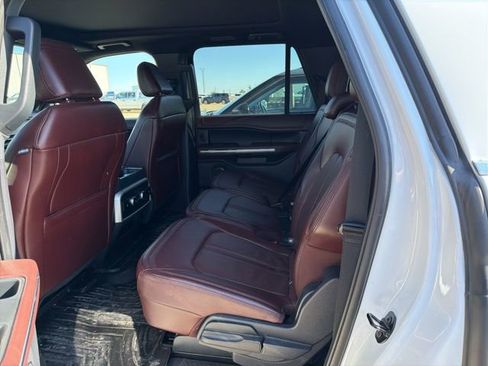 Used 2024 Ford Expedition Max Limited AWD/4WD image 8