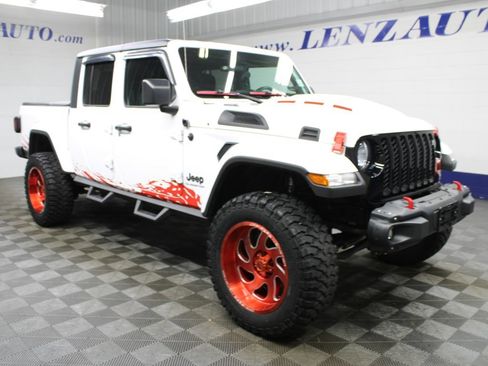 Used 2021 Jeep Gladiator Sport AWD/4WD image 5