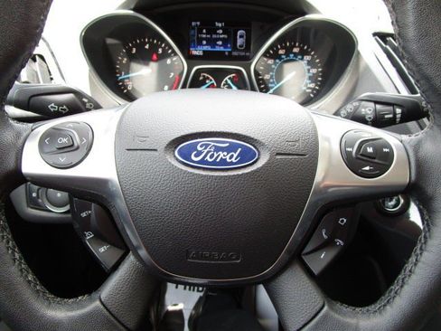 Used 2014 Ford Escape Titanium AWD/4WD image 23