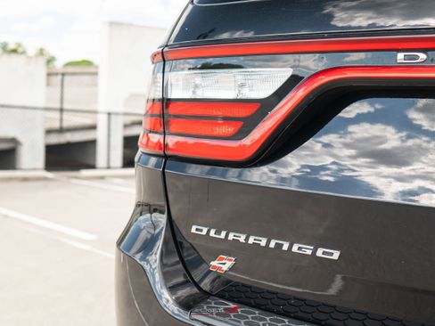 Used 2022 Dodge Durango R/T w/ Trailer Tow Group IV AWD/4WD image 45
