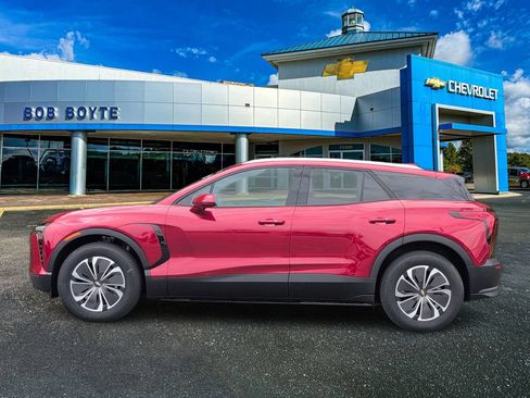 New 2025 Chevrolet Blazer EV LT AWD/4WD image 2