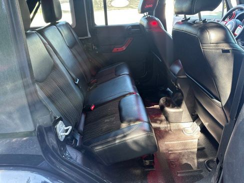 Used 2014 Jeep Wrangler Unlimited Sport AWD/4WD image 18