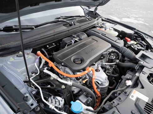 Certified 2023 Honda Accord Sport image 31