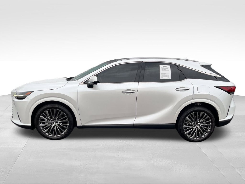 Used 2024 Lexus RX 350 FWD w/ Convenience Package image 2