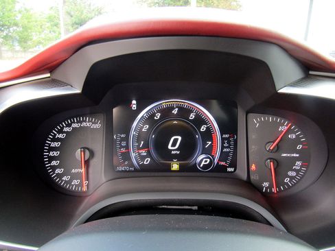 Used 2016 Chevrolet Corvette Z06 w/ 3LZ Preferred Equipment Group image 18