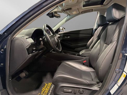 Used 2025 Honda Accord EX-L image 19