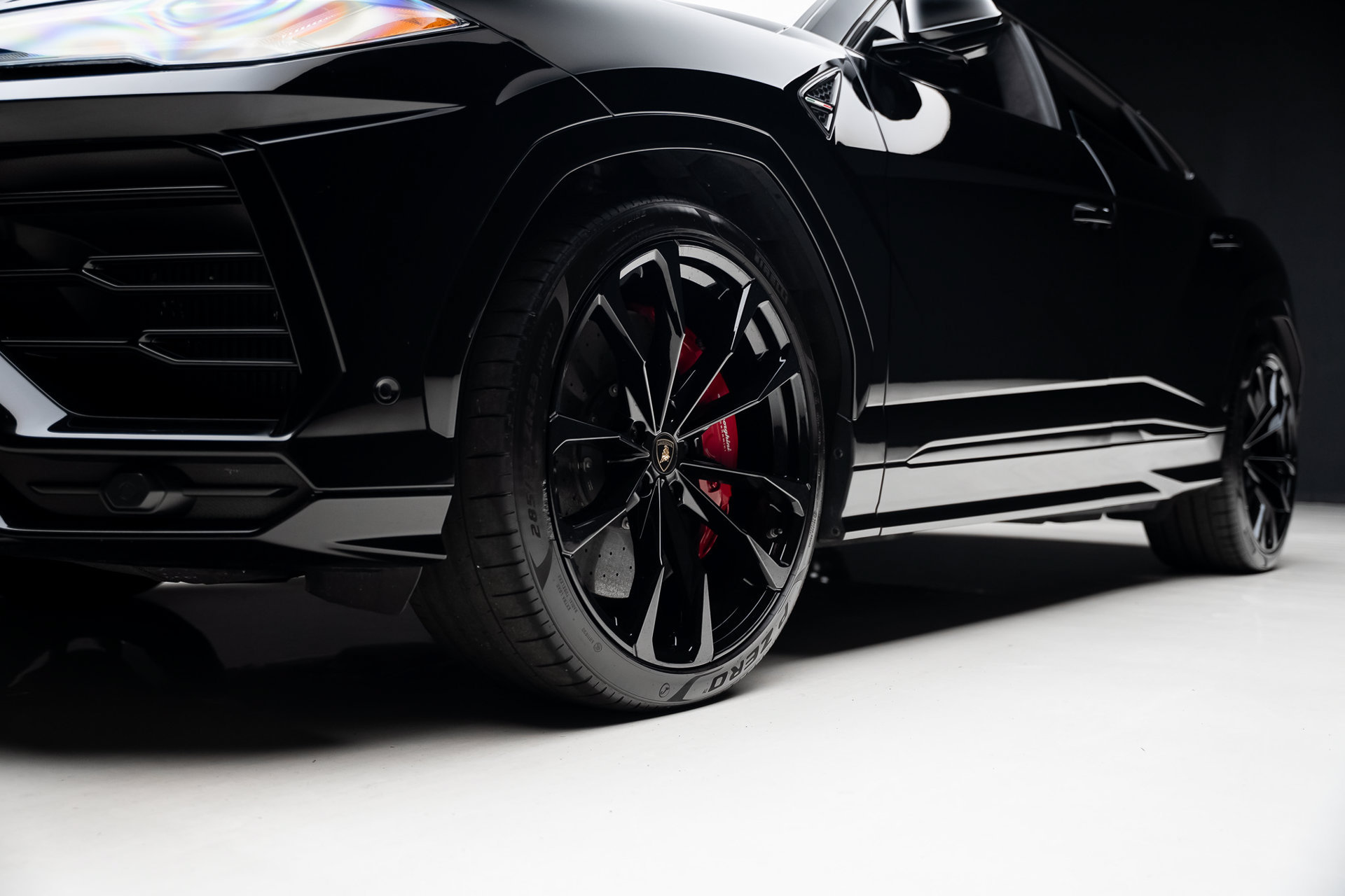 Used 2019 Lamborghini Urus AWD/4WD image 76