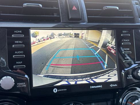 Certified 2023 Toyota 4Runner TRD Off-Road Premium image 24