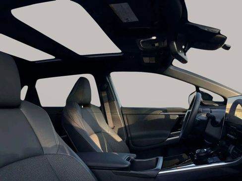 Used 2023 Toyota bZ4X FWD image 13