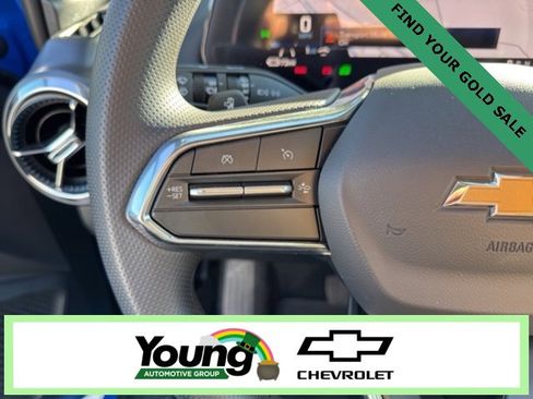 New 2026 Chevrolet Equinox EV LT image 15