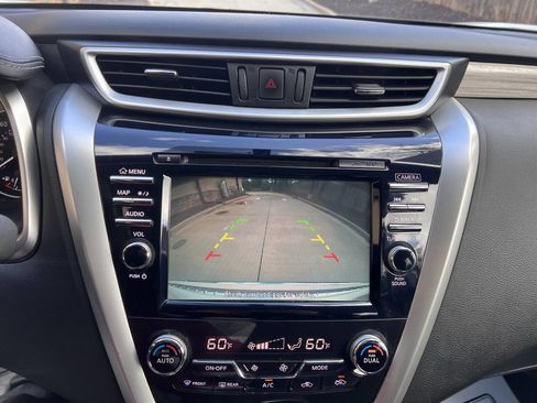 Used 2018 Nissan Murano SV w/ Cargo Package image 17