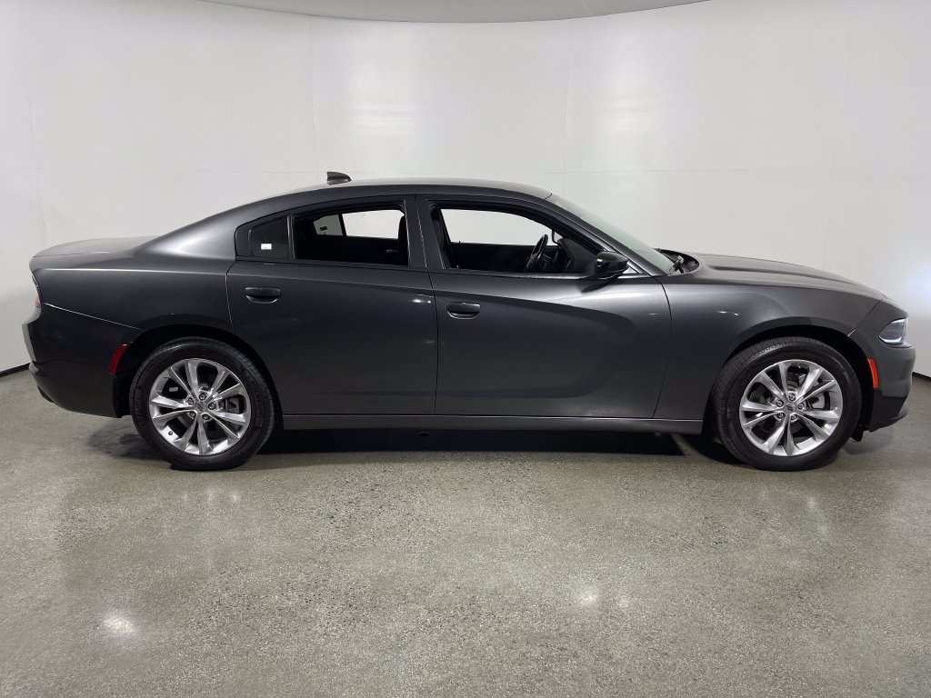 Used 2023 Dodge Charger SXT AWD/4WD image 2
