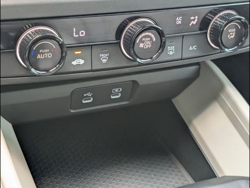 Certified 2024 Honda Accord LX image 12