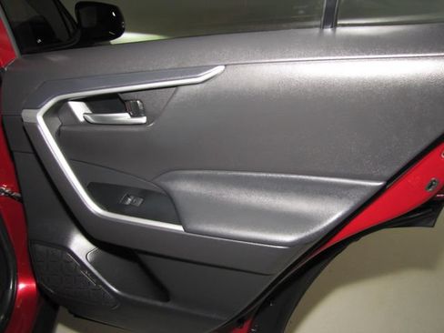 Used 2025 Toyota RAV4 XLE Premium FWD image 19