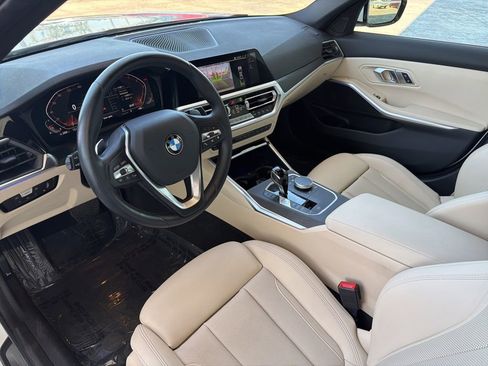 Used 2022 BMW 330i Sedan w/ Driving Assistance Package RWD image 8