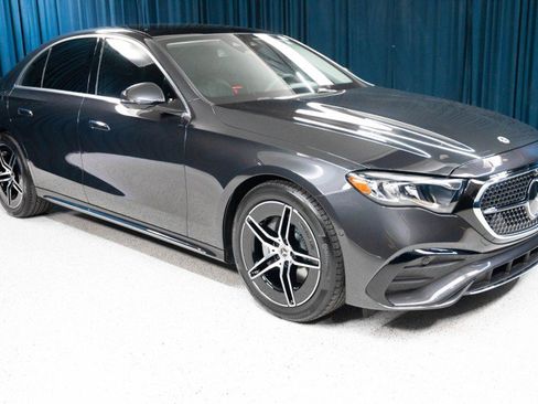 New 2026 Mercedes-Benz E 350 Sedan image 3