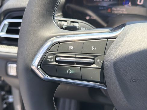 New 2026 Chevrolet Traverse LT w/ Driver Confidence Package FWD image 26