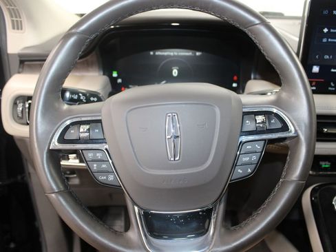 Used 2022 Lincoln Nautilus Reserve w/ Equipment Group 201A image 37