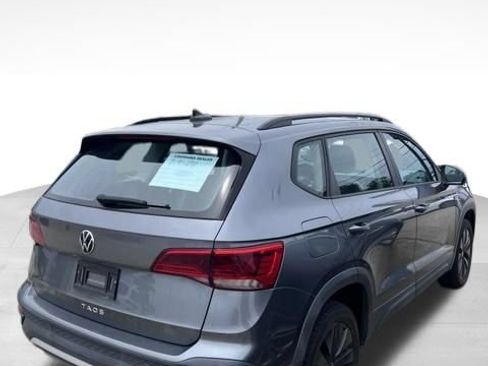 Used 2022 Volkswagen Taos S FWD image 5
