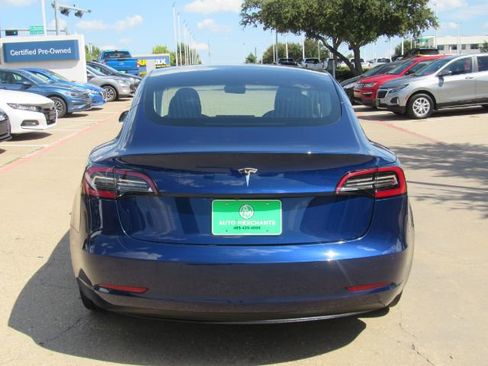 Used 2019 Tesla Model 3 Standard Range Plus image 9