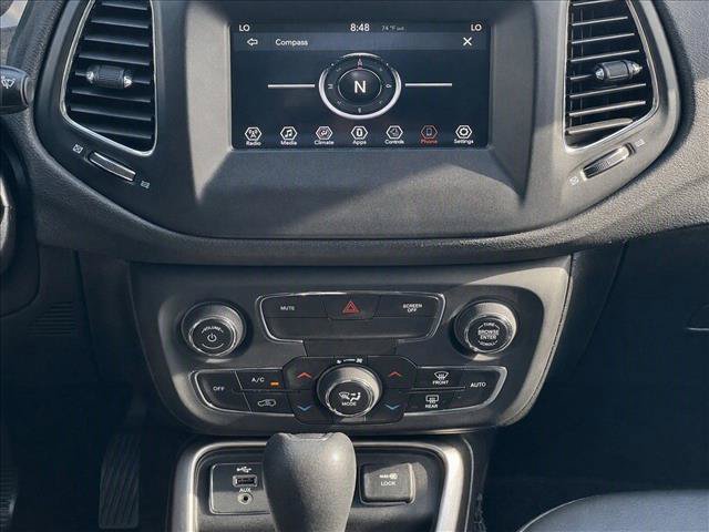 Used 2021 Jeep Compass Latitude FWD image 15