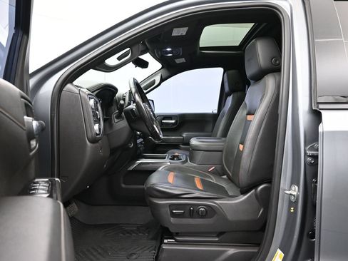 Used 2020 GMC Sierra 1500 AT4 w/ AT4 Premium Package AWD/4WD image 9
