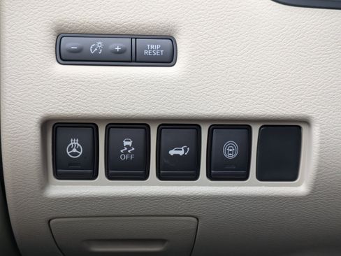 Certified 2024 Nissan Murano Platinum w/ Cargo Package image 28